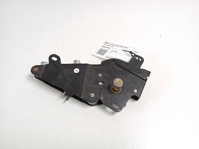 resimler/genel/Mercedes-Benz CLK-sınıfı, AMG (W208, W209) CLK A208 C208 (1997-2002) - A2087500984 ATA 