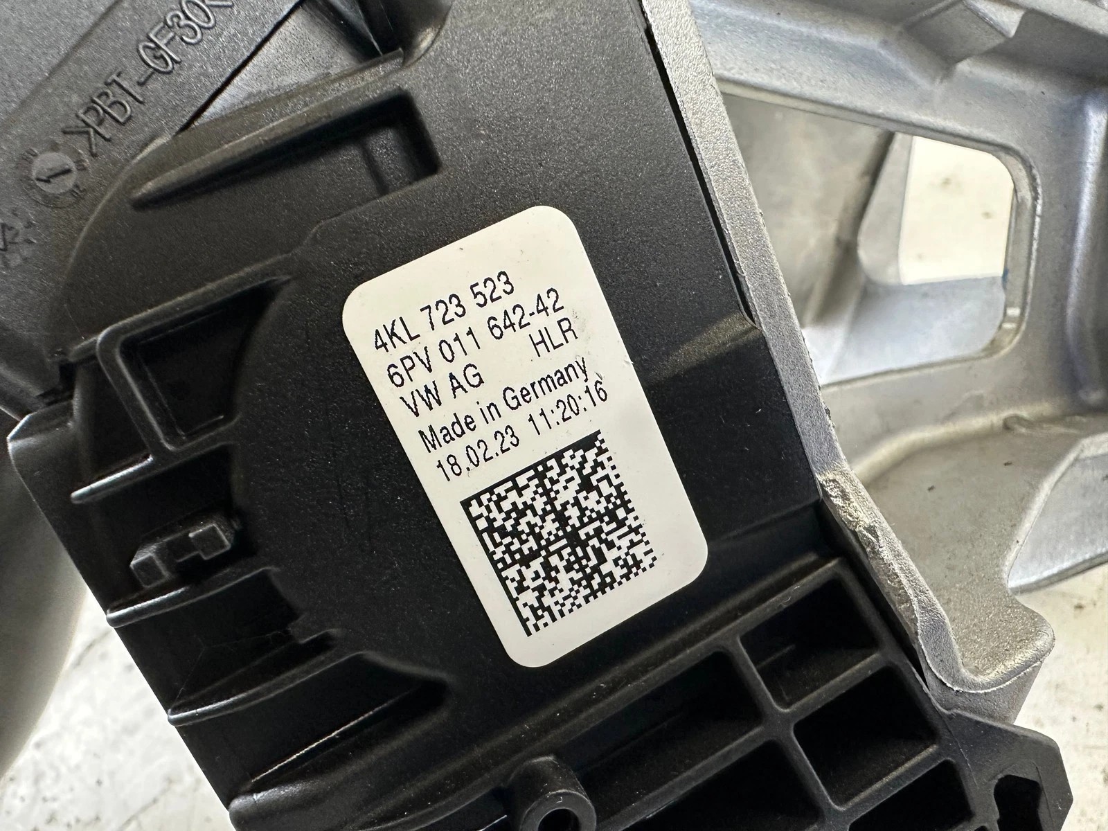 resimler/genel/Audi Q8 E-Tron Pedalı 2018 4KL 723 523