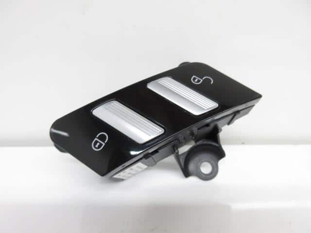 resimler/genel/A2218213151 (03371030100) Orjinal Mercedes W221 S Kapı Kilit Düğme (ATA)