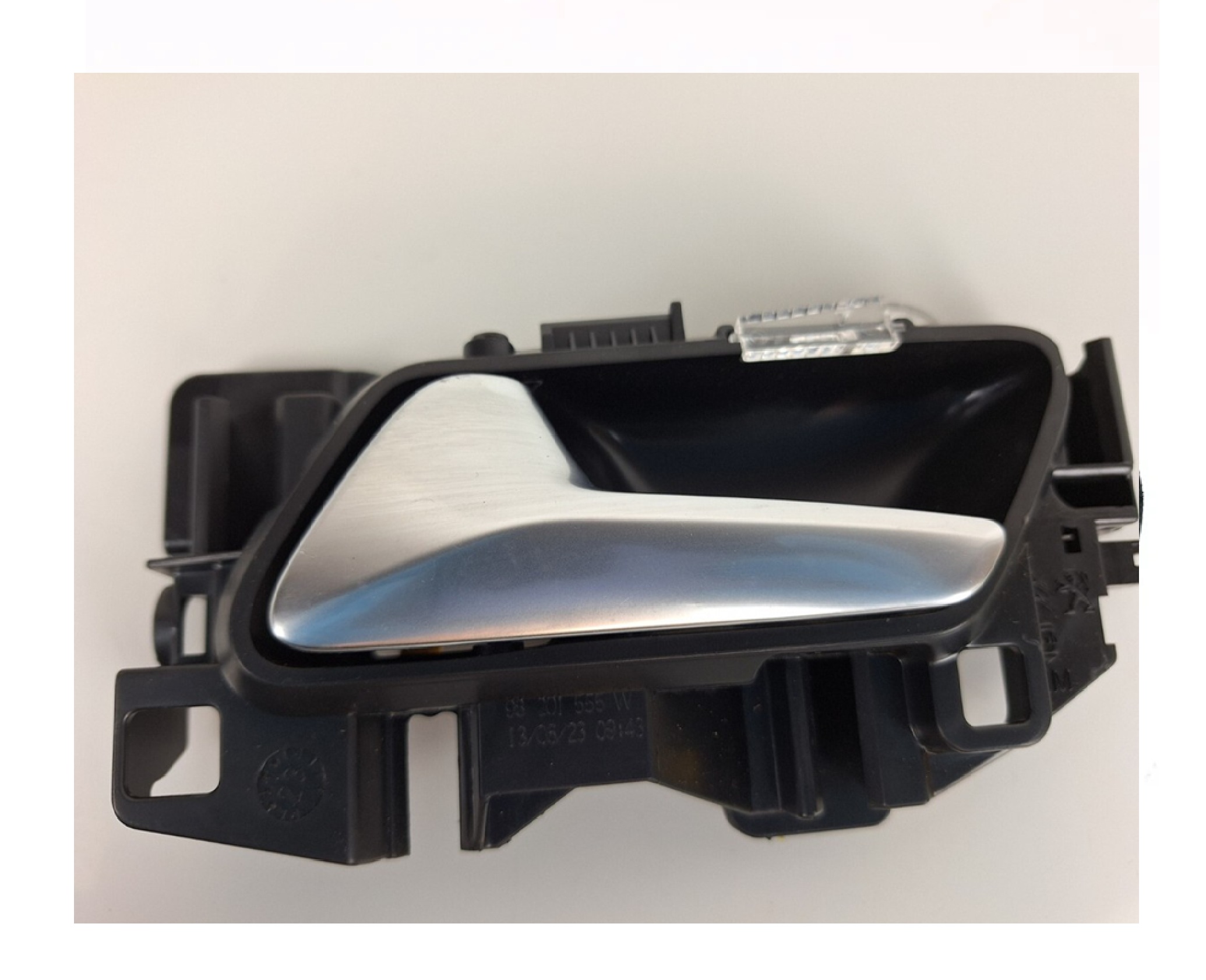 PEUGEOT İÇ AÇMA KOLU SOL P5008 IŞIKLI Y.M.