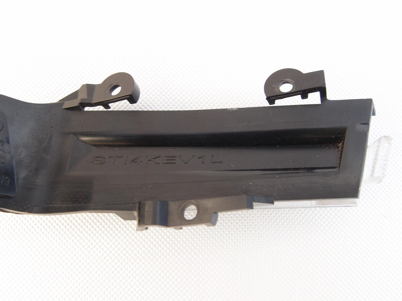 resimler/genel/AUDİ  Audi a6 e-tron ayna sinyali sol sıfır 2025 85e949127