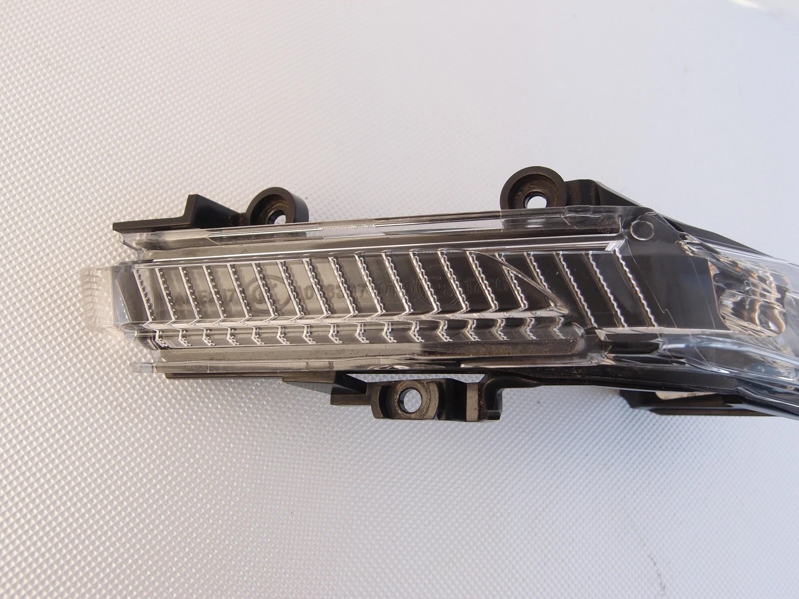 resimler/genel/Audi a6 e-tron ayna sinyali sağ sıfır 2025 85e949128