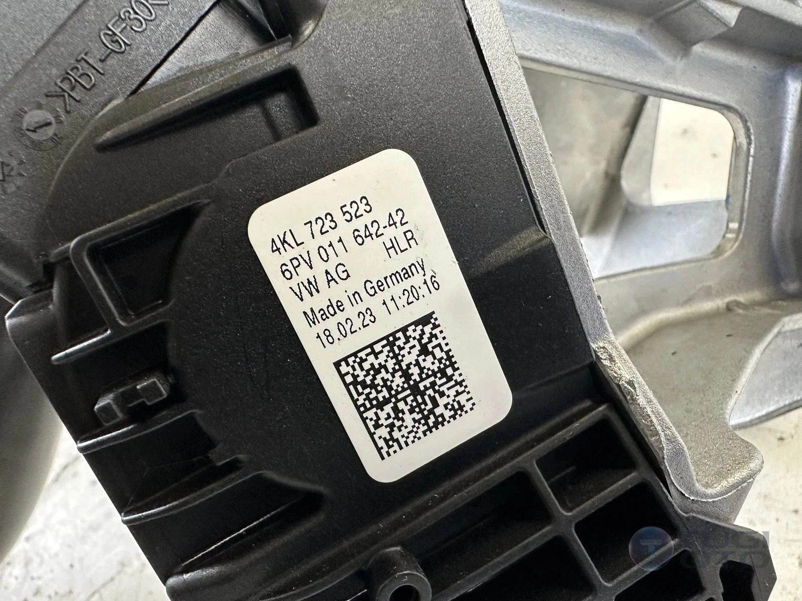 Audi Q8 E-Tron Pedalı 2018 4KL 723 523