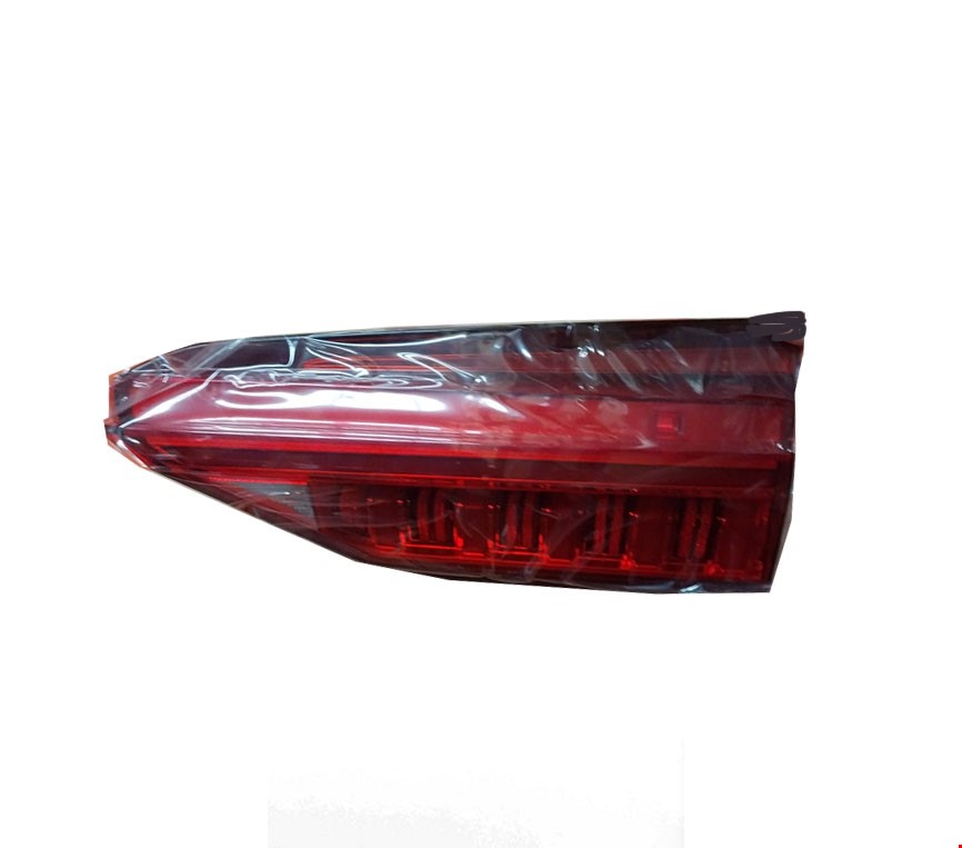 ARKA İÇ STOP LAMBASI SAĞ A6 2020-