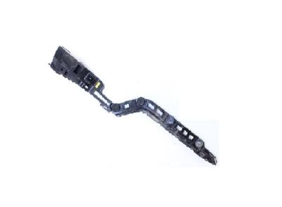 ARKA TAMPON BRAKETİ SAĞ PASSAT 2011-