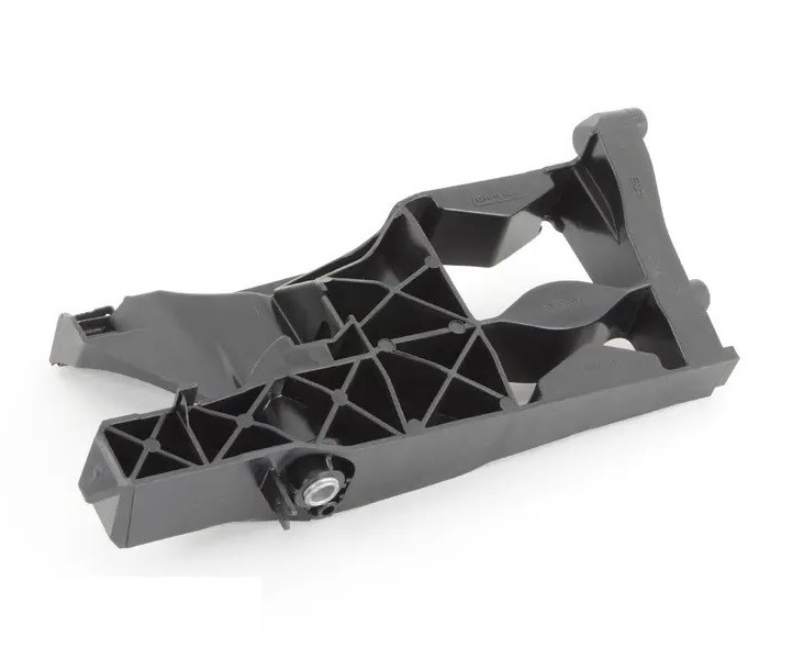 FAR BRAKETİ SAĞ A6 2013-