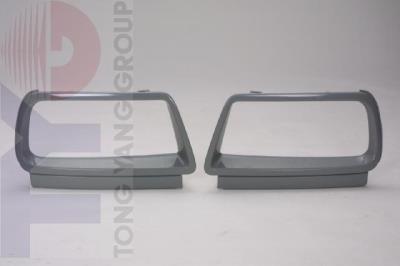 FAR ÇERÇEVESİ SAĞ (2 KAPI) VİTARA 1995-