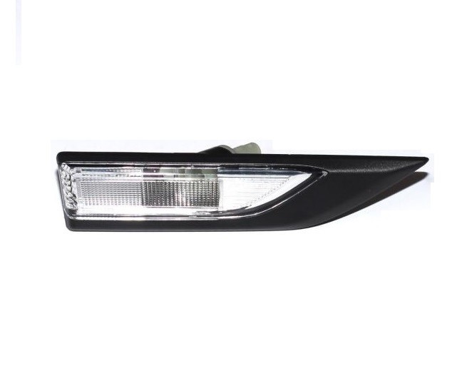 ÖN ÇAMURLUK SİNYALİ SAĞ CADDY 2015-