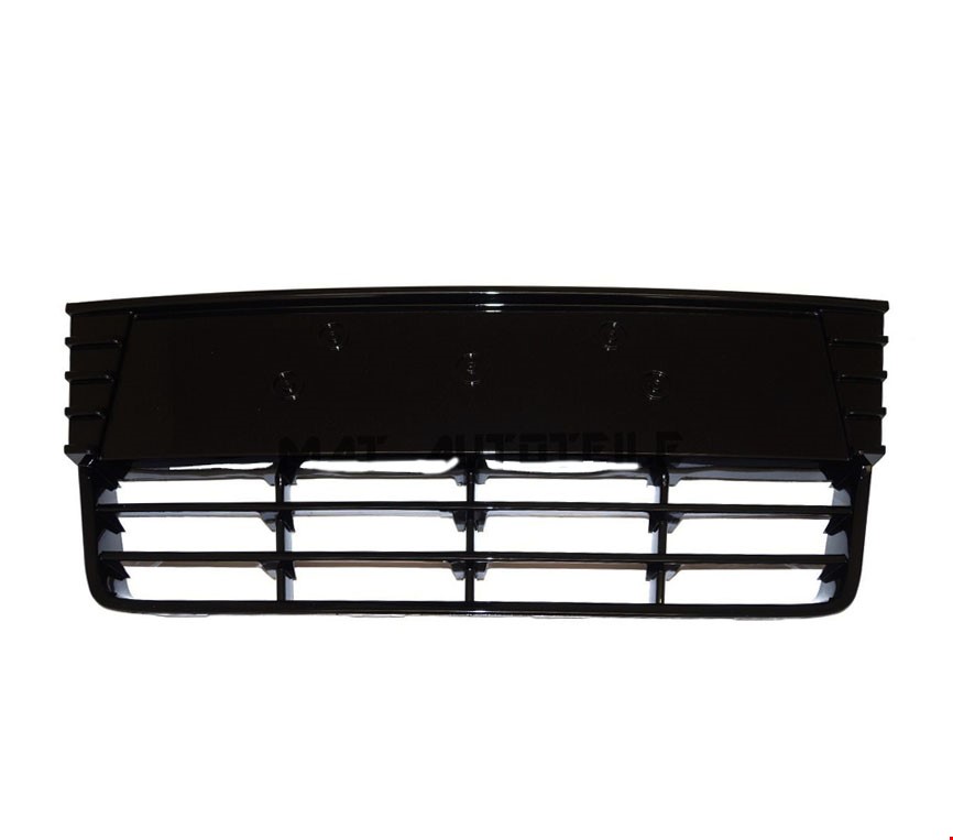 ÖN TAMPON PANJURU ORTA FOCUS 2012-