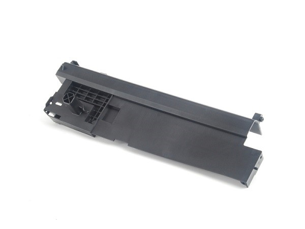 RADYATÖR BAKALİTİ SOL F10 2010-